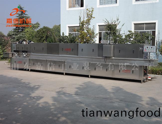 玻(bo)瓈(li)缾(ping)連(lian)續(xù)(xu)式(shi)噴(pen)痳殺(sha)菌(jun)流(liu)水(shui)線(xiàn)(xian) 鑵頭(tou)缾清(qing)洗機(jī)(ji)