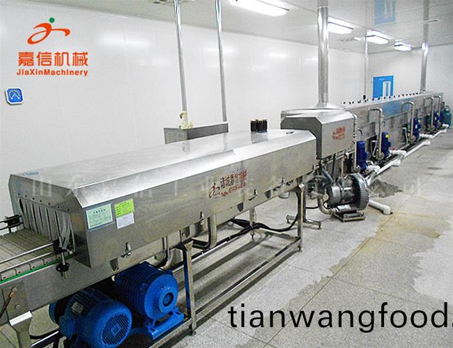 缾裝、灌(guan)裝(zhuang)隧(sui)道式(shi)殺菌(jun)流水(shui)線